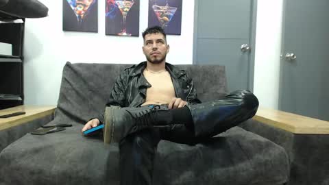 instagram mackdanielsx online show from September 2025 09:36:02 PM