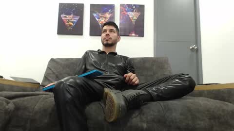 instagram mackdanielsx online show from February 2026 09:00:02 PM