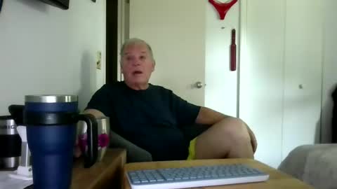 mackdocc001 online show from June 2026 01:22:01 PM