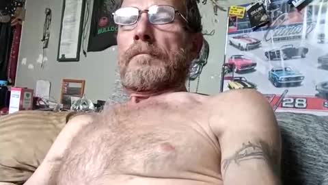 Snapshot of mackdog1369 chatting on April 2026 05:36:01 PM mackdog1369 online show from April 2026 05:36:01 PM