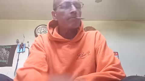 Snapshot of mackdog1369 chatting on May 2026 07:41:01 PM mackdog1369 online show from May 2026 07:41:01 PM