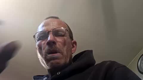 Snapshot of mackdog1369 chatting on May 2026 12:23:02 PM mackdog1369 online show from May 2026 12:23:02 PM
