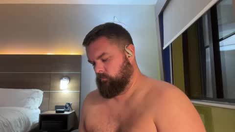 Snapshot of macrackin33 chatting on December 2025 12:04:01 AM macrackin33 online show from December 2025 12:04:01 AM