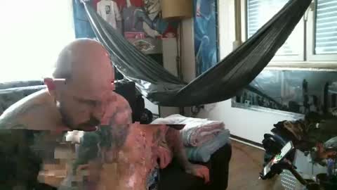 Manuel online show from March 2025 02:02:02 PM