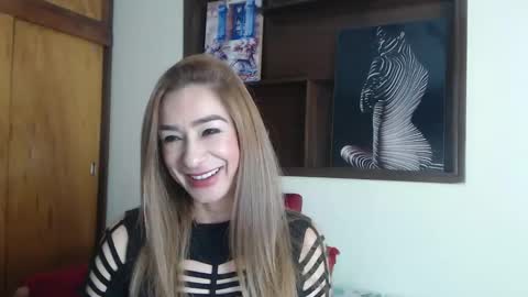 Dalila online show from March 2025 12:44:02 PM