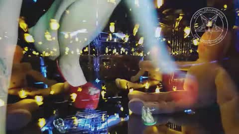 Snapshot of madame_lucifer chatting on October 2025 05:50:02 PM Madame Lucifer online show from October 2025 05:50:02 PM