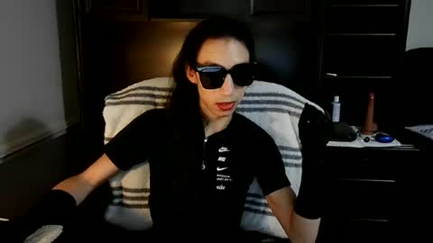 Snapshot of madamewidow chatting on July 2026 10:41:01 AM Madame Widow online show from July 2026 10:41:01 AM