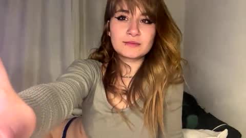 Meleena redhead  Maria Black hear online show from May 2026 03:37:02 AM