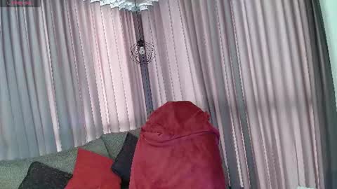 Snapshot of madamme_rachell chatting on June 2026 03:55:02 PM Rachell online show from June 2026 03:55:02 PM