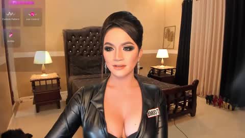 Alison Kloss online show from January 2025 04:28:02 AM