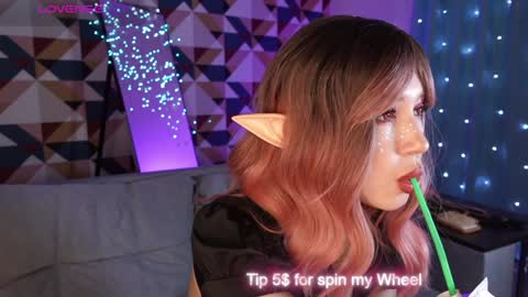 Snapshot of maddi_s_here chatting on February 2025 01:15:01 AM Maddi online show from February 2025 01:15:01 AM