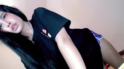 Im ZY DONT FORGET TO FOLLOW ME - online show from February 2025 01:56:02 PM