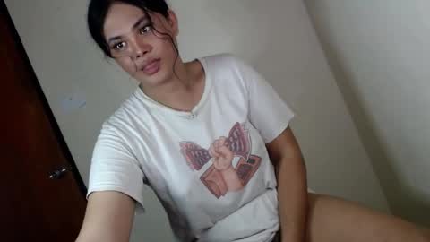 Snapshot of maddiejackson chatting on February 2026 06:22:01 AM Im ZY DONT FORGET TO FOLLOW ME - online show from February 2026 06:22:01 AM