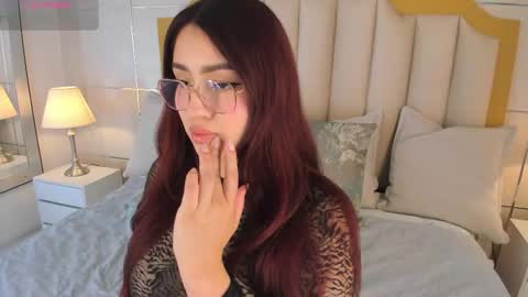    online show from November 2025 08:35:02 PM