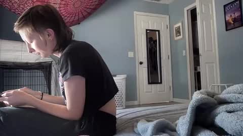 Snapshot of maddlips chatting on November 2025 07:14:02 PM Rat Boy online show from November 2025 07:14:02 PM