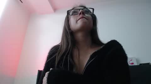 Maddy UwU online show from October 2025 09:16:01 PM