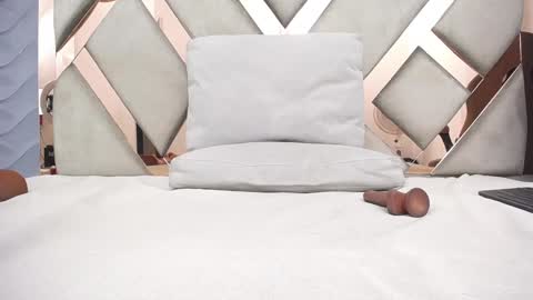 maddy cartter online show from December 2024 05:59:02 AM