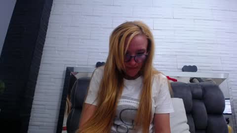 maddy cartter online show from January 2025 03:44:02 AM