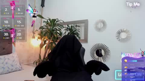 Maddy online show from January 2025 02:33:02 AM