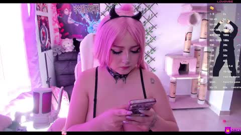 Snapshot of maddyfoox chatting on May 2026 09:45:01 PM Maddy Foox online show from May 2026 09:45:01 PM