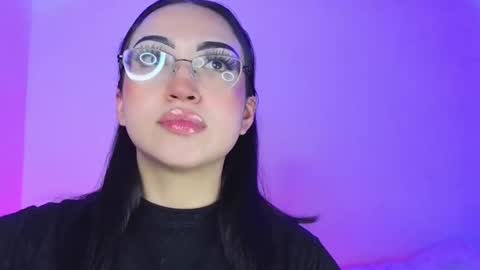   Please followme and rate me your thumbs up online show from September 2025 08:42:02 PM