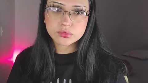   Please followme and rate me your thumbs up online show from December 2025 10:26:02 PM