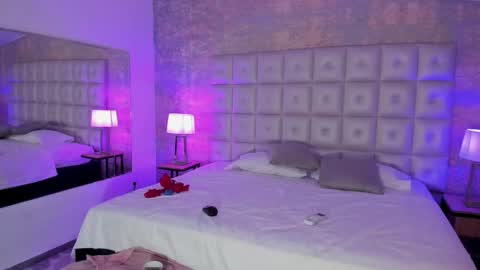 Snapshot of maddysexx_ chatting on November 2025 12:04:01 PM Maddy online show from November 2025 12:04:01 PM