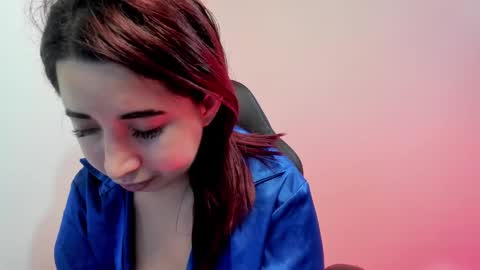 Madelaine  online show from December 2024 11:33:01 AM