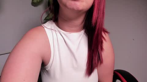 Madelaine  online show from January 2025 09:34:01 AM