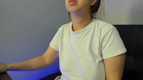 Madelaine  online show from April 2026 10:29:02 AM