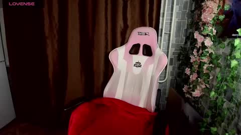 madelaines online show from May 2026 04:37:01 PM