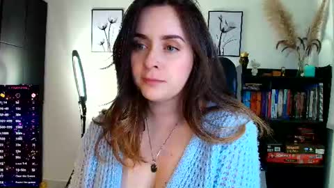 Snapshot of madelamee chatting on July 2026 12:38:01 AM madelamee online show from July 2026 12:38:01 AM