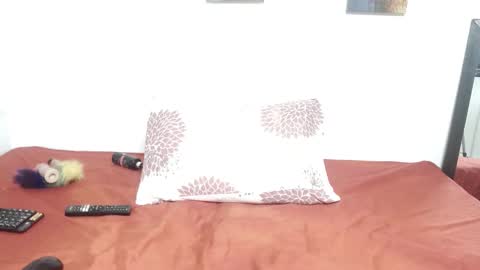 Madeline online show from October 2025 12:03:01 PM