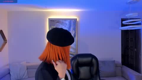 Madeline online show from February 2025 09:22:01 AM