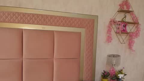 madhison_5 online show from March 2026 12:05:01 PM