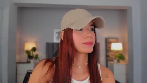 Madie  online show from October 2025 09:59:02 AM