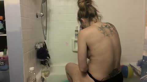 Madie Ray online show from April 2026 02:42:02 AM