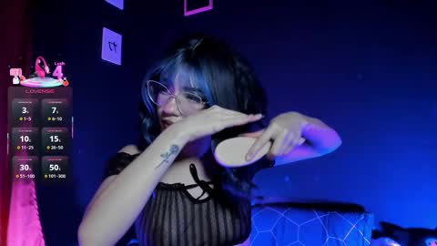 Madison Watson online show from October 2025 11:52:01 AM