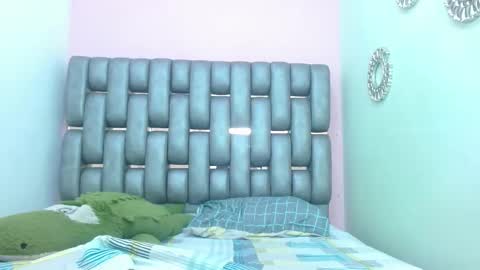 M A D I S O N online show from November 2025 01:58:02 AM