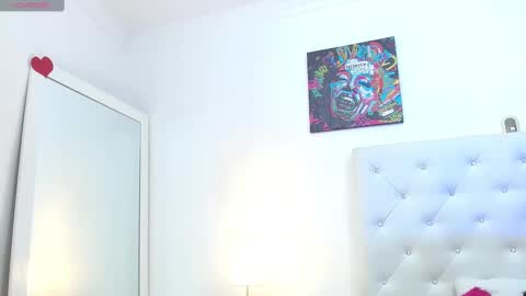 Snapshot of madison_horny69 chatting on March 2025 05:28:01 PM Jenny online show from March 2025 05:28:01 PM