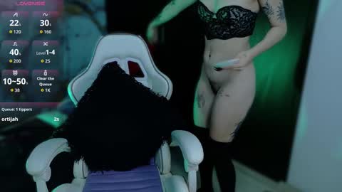 madison_jacksonn online show from September 2025 11:27:02 PM