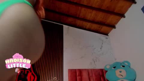 Melissa     700  1400 -5 online show from February 2025 01:11:01 PM