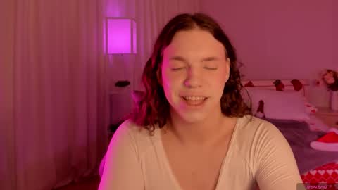 Snapshot of madison_mongomeri chatting on January 2026 02:04:01 AM Medison online show from January 2026 02:04:01 AM