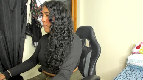 Snapshot of madisonbrunette_lxs chatting on December 2024 08:50:01 PM madison online show from December 2024 08:50:01 PM