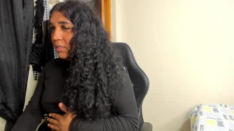 Snapshot of madisonbrunette_lxs chatting on January 2025 07:24:01 AM madison online show from January 2025 07:24:01 AM