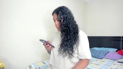 Snapshot of madisonbrunette_lxs chatting on February 2025 04:20:01 AM madison online show from February 2025 04:20:01 AM