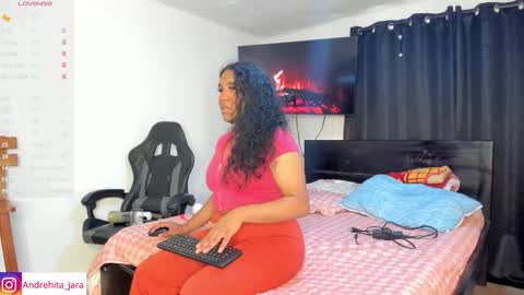 Snapshot of madisonbrunette_lxs chatting on October 2025 08:13:02 PM madison online show from October 2025 08:13:02 PM