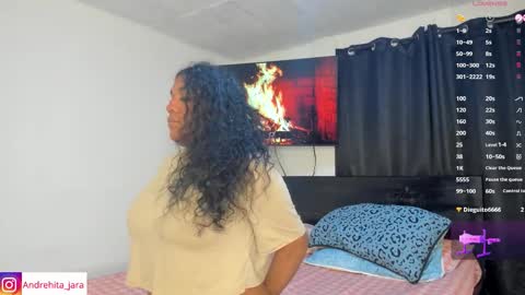 Snapshot of madisonbrunette_lxs chatting on November 2025 07:47:02 PM madison online show from November 2025 07:47:02 PM