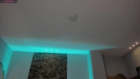 Maddi Collins online show from March 2026 12:11:01 PM