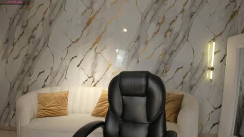 Madison Kane online show from April 2026 11:15:01 AM